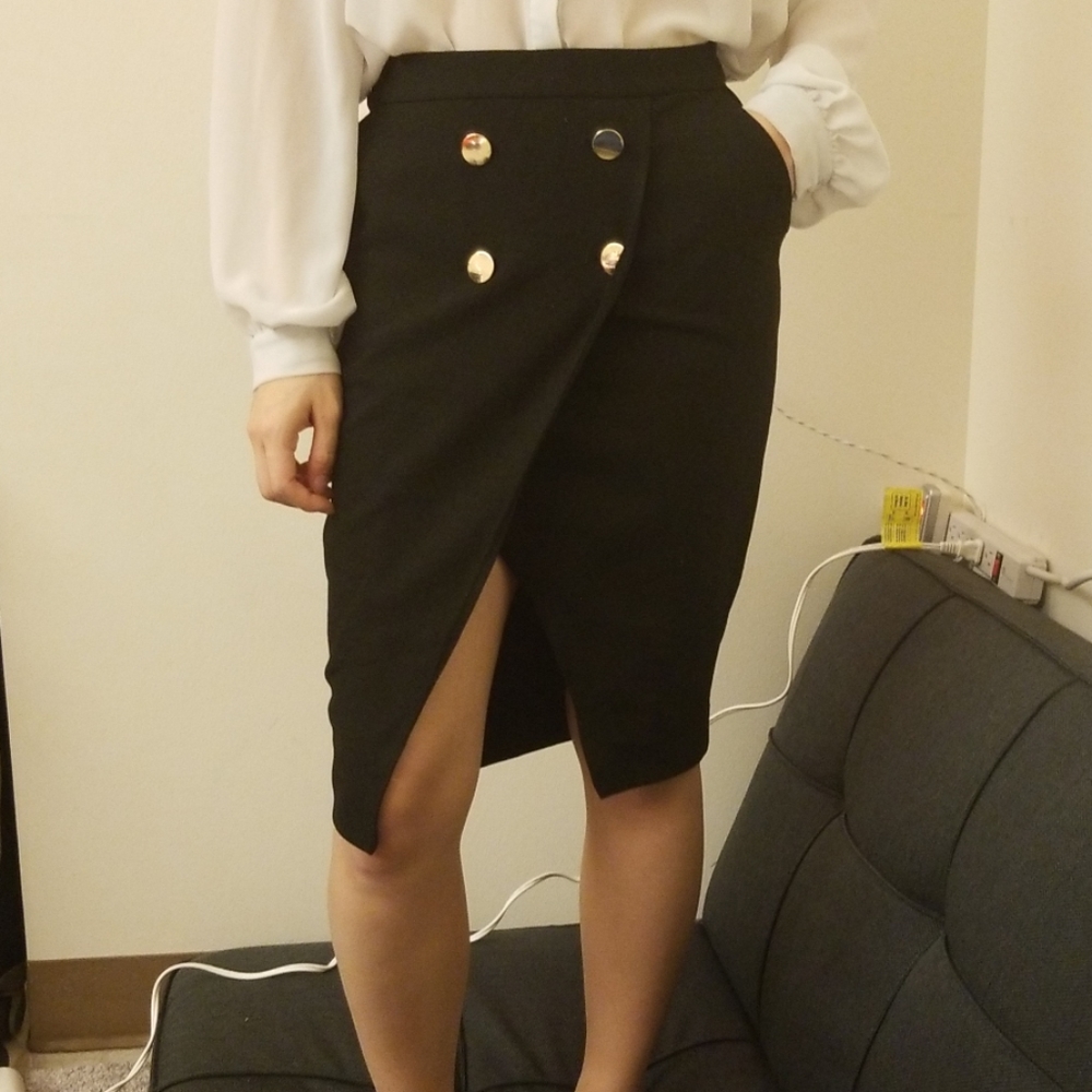 Black pencil skirt